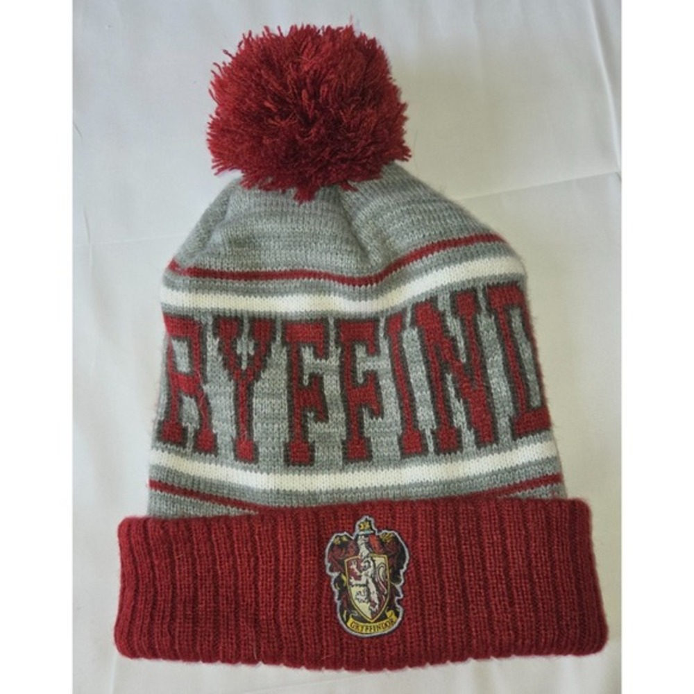 Harry Potter GRYFFINDOR Girl's Boy's Kid's Beanie Winter Hat  Wizarding World HP